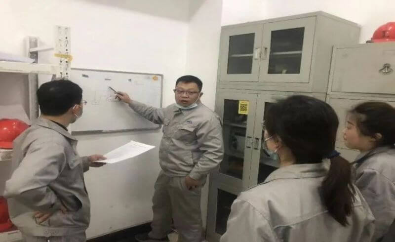 �Ƚ�ģ��|����������רһ�� ������һ��