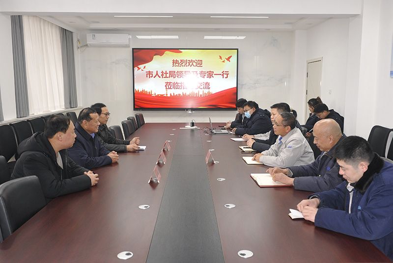 ���������ֵ��ҹ�˾ο�ʸ������˲�