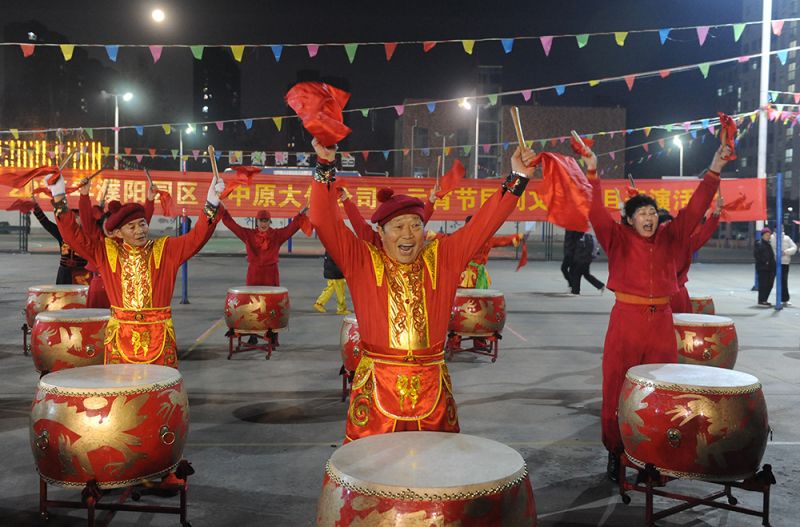 ���԰����Ԫ�����˶���������