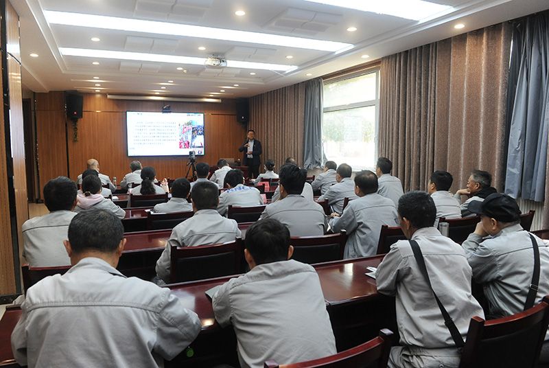 ���԰���а������Դ������鿼��Աר����ѵ